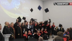 Серед випускників – і військові: понад тисяча магістрів ЛНТУ отримали дипломи (відео)