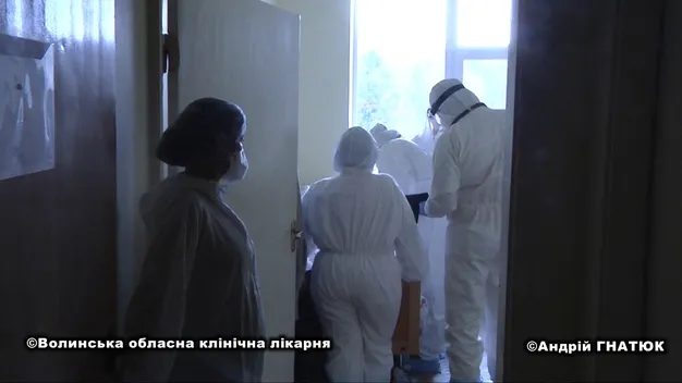 + 40 кисневих місць: у коронавірусному госпіталі на Волині відкрили нове відділення (відео)