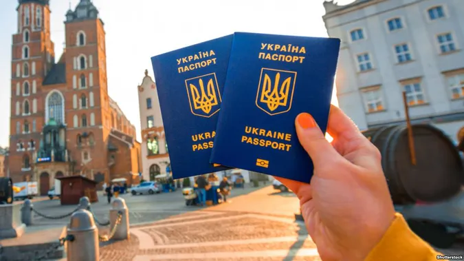 Українці отримали безвізовий режим з Уругваєм