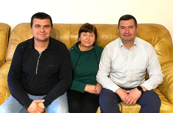 День матері: відомі волиняни вітають найрідніших (фото)