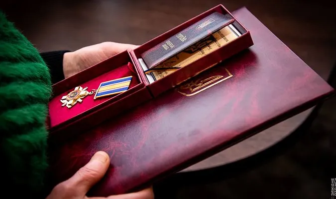 На Волині рідним полеглих гвардійців передали державні нагороди (фото)