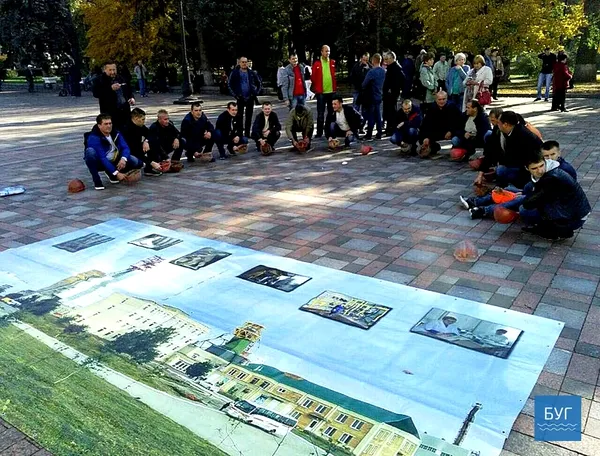 Волинські гірники мітингують під Верховною Радою (фото)