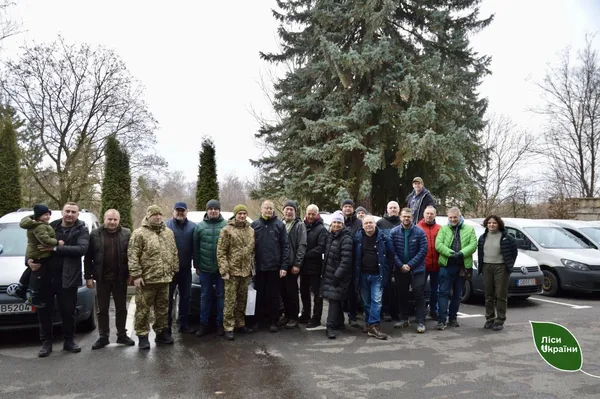 Поліські лісівники передали передріздвяні подарунки для Збройних сил (фото)