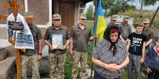 Помер у шпиталі: на Волині попрощалися з Героєм Юрієм Більшевичем (фото)