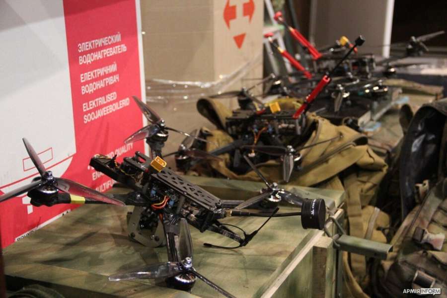 Пекельні сюрпризи: як у Волинській теробороні готують пілотів FPV-дронів (фото)