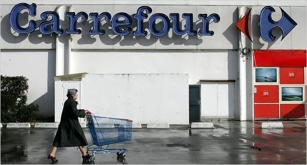 «Модерн-Експо» облаштував гіпермаркет Carrefour у Казахстані