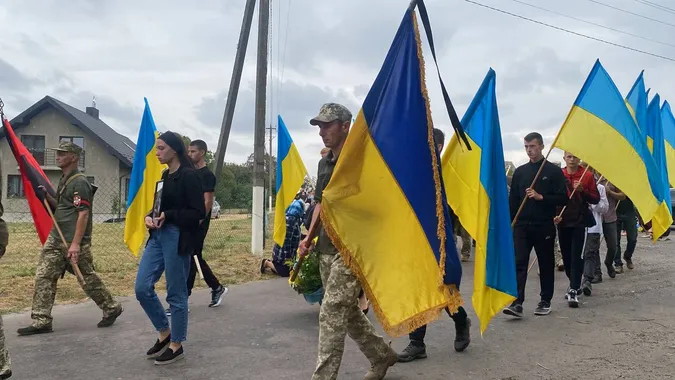 На Волині попрощалися із захисником Леонідом Сосницьким (фото)