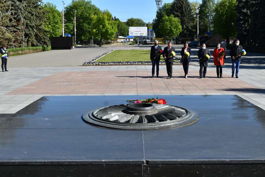 День пам’яті і примирення: показали меморіальний комплекс Луцька з висоти (фото)