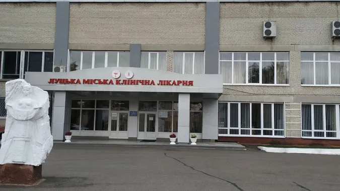 У міській лікарні та луцькому пологовому вже тепло – увімкнули опалення