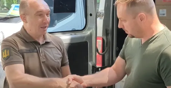 Луцькі волонтери подолали 800 кілометрів за день, щоб допомогти людям (відео)