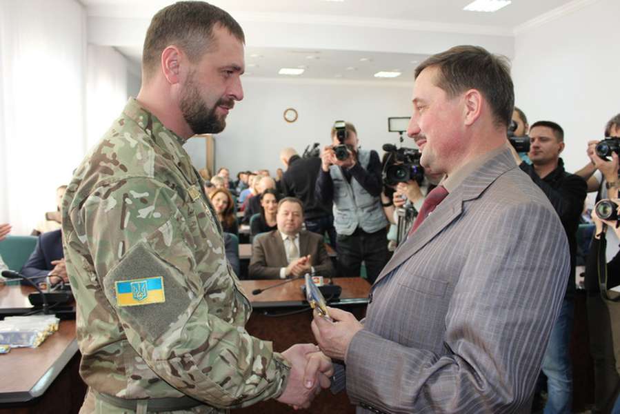 Не буде в наступній рад і ветерана війни на Донбасі Олександра Кравченка, який працював у складі фракції 