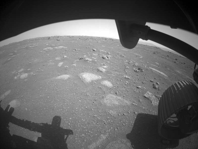 Початок нової ери: марсохід Perseverance надіслав на Землю перше відео з Марсу