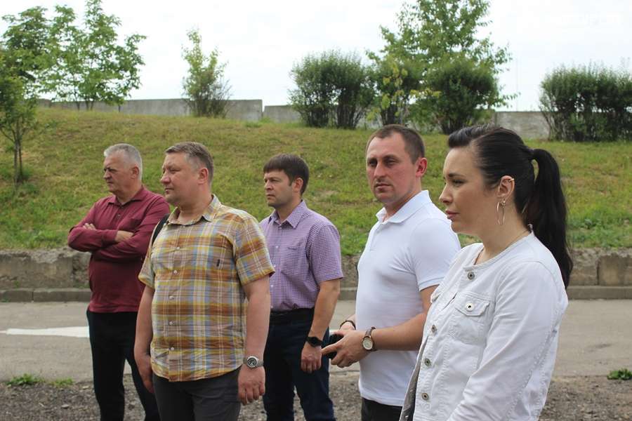 «Агенти чистоти»: у Луцьку депутати завітали в центр управління відходами (фото)