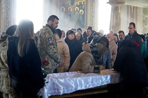 У Володимирі попрощалися з 47-річним захисником Ігорем Савасом (фото)