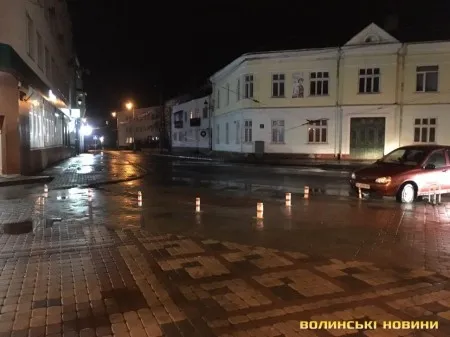 У Луцьку через водія тролейбуса обірвалась контактна мережа