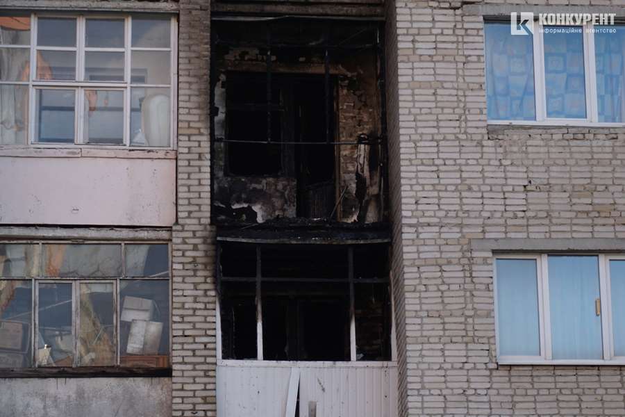 У Луцьку – пожежа на Привокзальному: горить багатоповерхівка (фото, відео, оновлено)