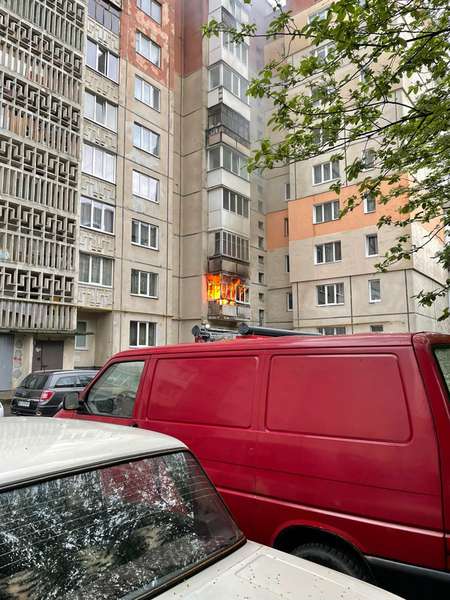 У Луцьку – пожежа в багатоповерхівці (фото, відео)