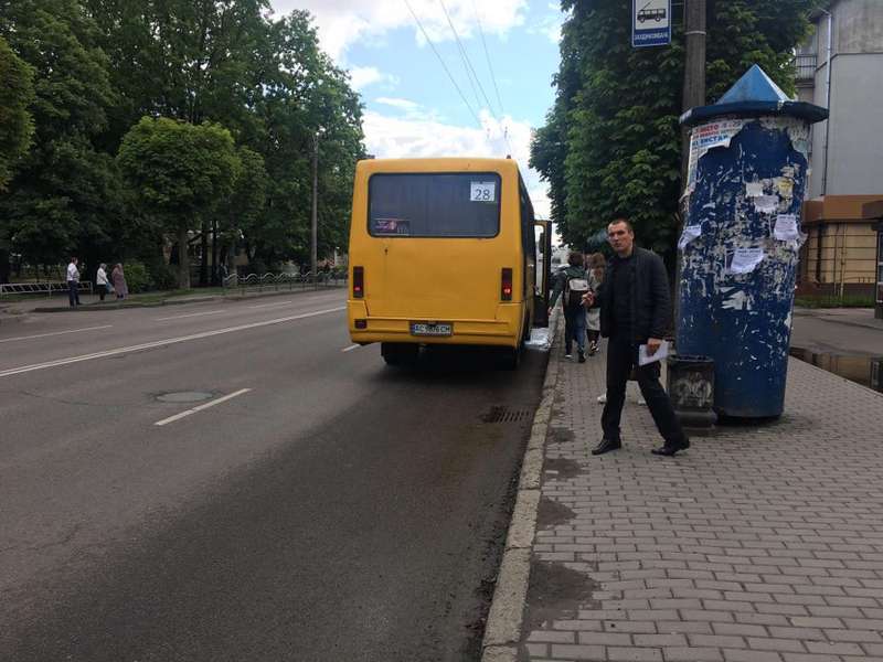 У Луцьку запустили громадський транспорт (фото, відео)