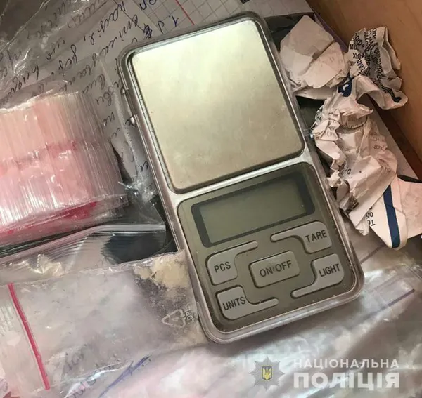 Торгівля через месенджер: на Волині викрили групу наркодилерів