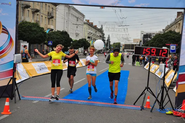21 пласке питання ПРО БІГ до організаторів луцького півмарафону