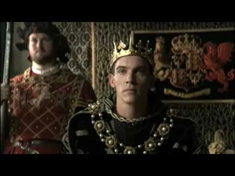 Боже, бережи короля: що подивитись про британську корону