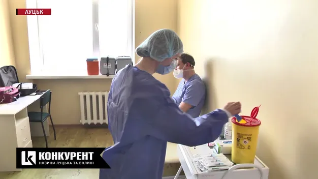На Львівщині підтвердили три випадки штаму Дельта  (відео)