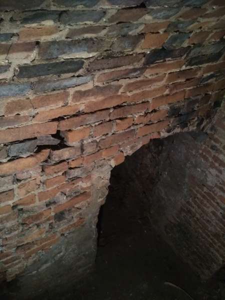 У Луцьку під цокольним поверхом вежі князів Чорторийських знайшли таємні кімнати (ФОТО)