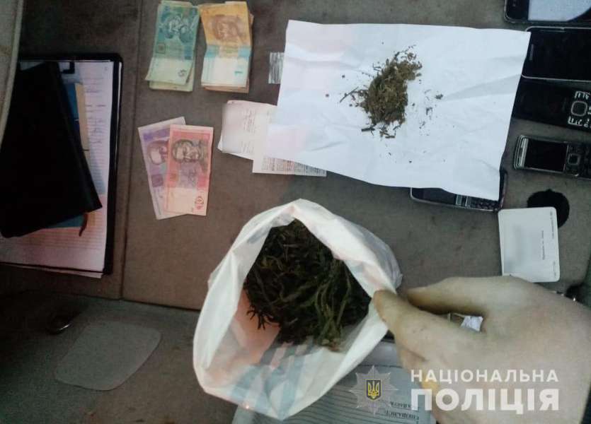 У Горохівському районі  затримали наркоторговців (фото)