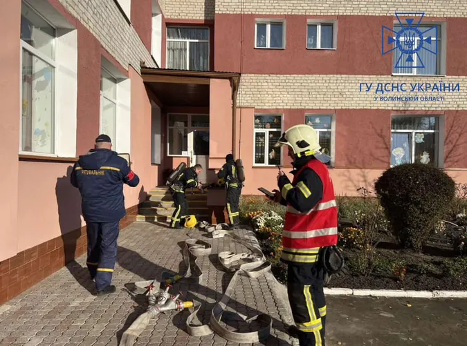 У Ковелі рятувальники евакуювали дитсадок: що сталося (фото)
