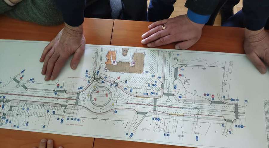 Кільця, мости, дворівневі розв'язки: у Луцьку вдосконалюють схему руху (фото)