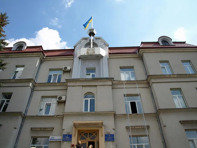 У Луцькраді збільшили апарат