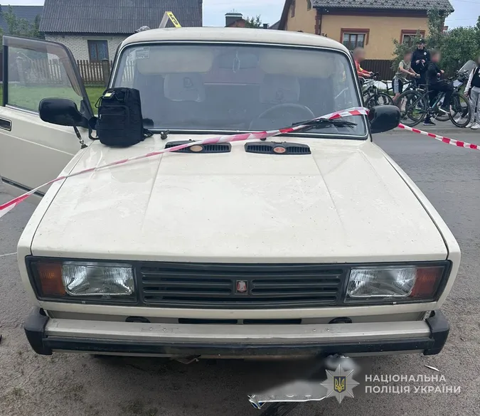 Волинянин на «жигулях» збив 18-річного мотоцикліста (фото)