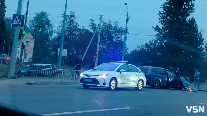 Постраждало четверо людей: на Волині сталась серйозна аварія (відео)