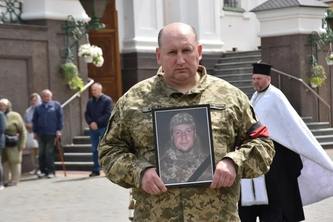 У Луцьку попрощались із ​​​​​​​Героєм Олександром Вибачем (фото)