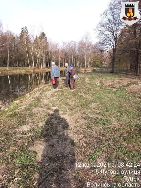 У центральному парку Луцька заборонено ловити рибу: інакше – штраф