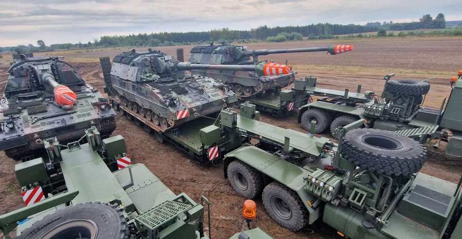 Українські Panzerhaubitze 2000 ремонтуватимуть у Литві
