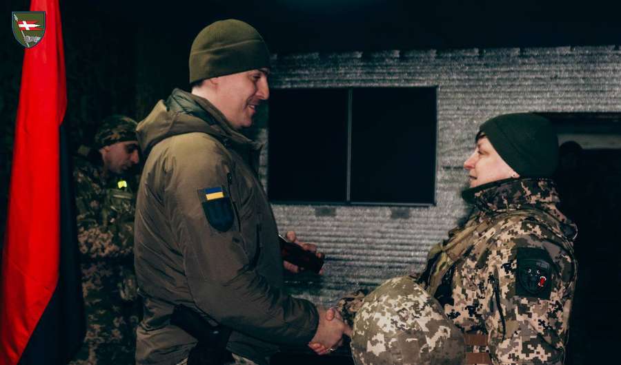 «Мрія об'їхати Україну здійснилась, коли одягла форму», – бойовий медик Ольга з 14-ї ОМБр про службу та порятунок побратимів