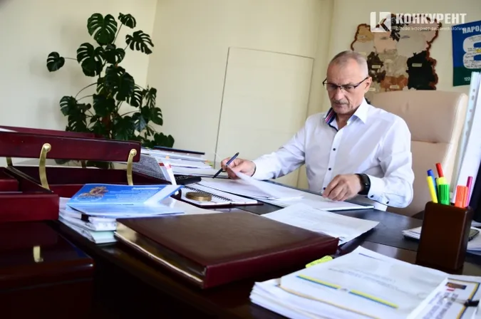 Будівництво, дороги, реформи в ОДА: Савченко прозвітував про 100 днів роботи