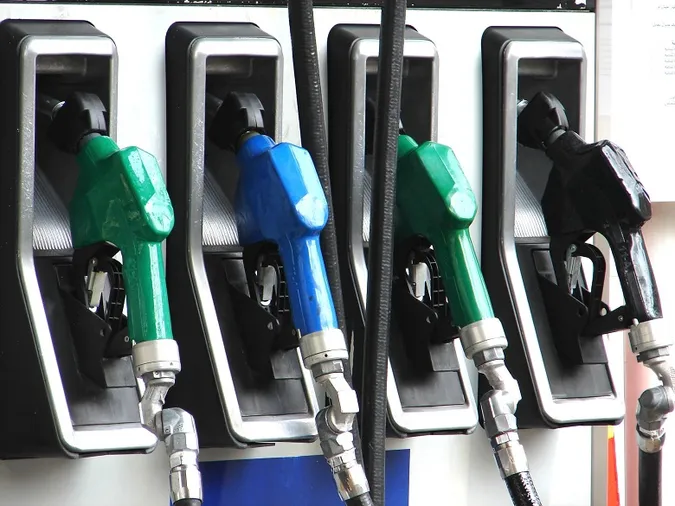 Які ціни на бензин встановились на вітчизняних АЗС