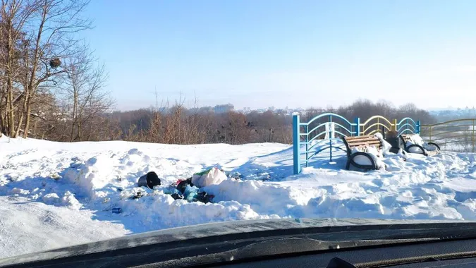 Депутат закликав надсилати йому фото луцького сміття
