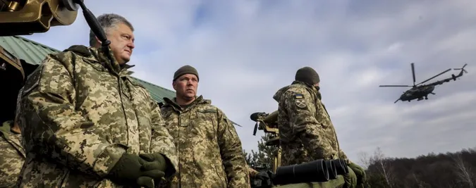 Воєнний стан – це вбивство двох зайців одним пострілом