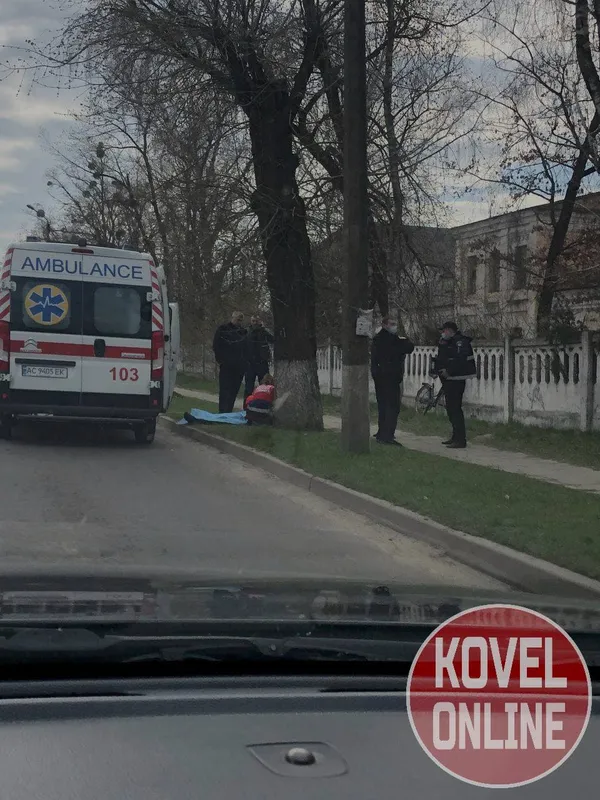 У Ковелі посеред вулиці померла людина (фото)