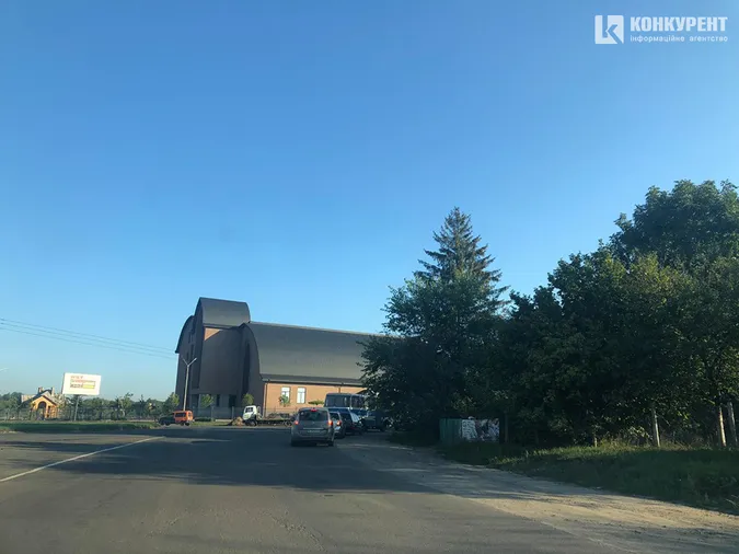 На Дубнівському кільці – затори через ремонт дороги (фотофакт)