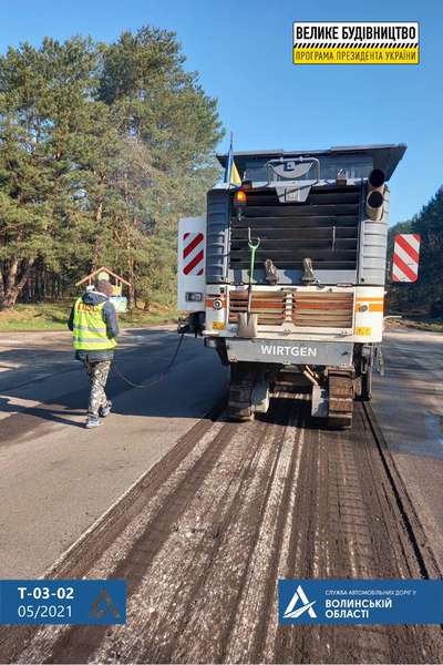 Дорогу до Шацьких озер ремонтують у режимі 24/7: що вже встигли зробити (фото)