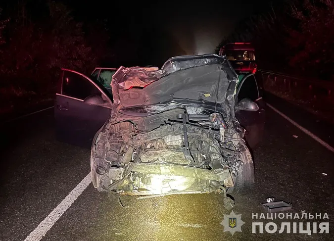 У нічній автотрощі під Луцьком загинув 34-річний чоловік (фото)
