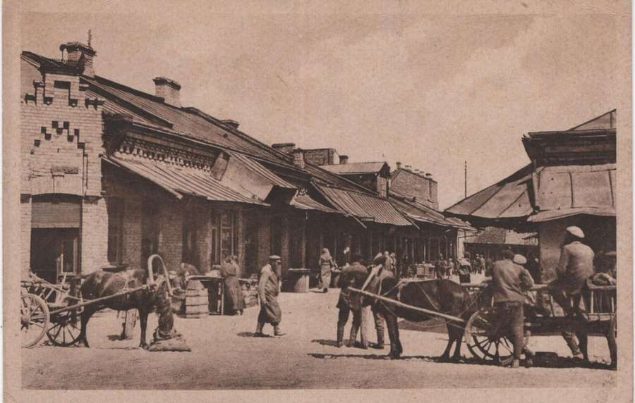 Люди, брички, коні: якими 100 років тому були вулиці Ковеля