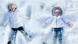 У Луцьку дитина залишила на снігу миле послання для мами (фото)