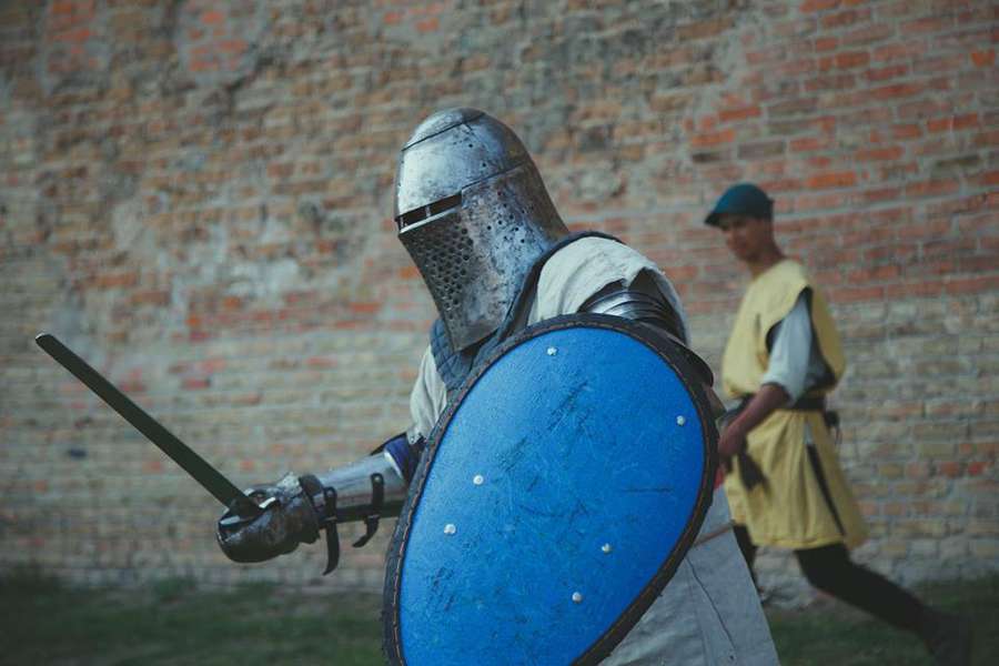 «Середньовічний Лучеськ. Доблесть віків»: у замку Любарта влаштовують лицарський турнір (фото, відео)