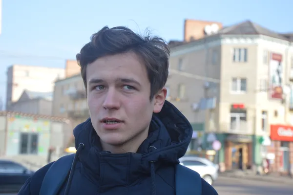 Vox populi: що сьогодні читають в Луцьку (фото) 