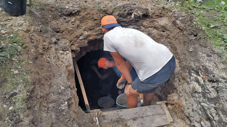 Що вже знайшли археологи у підземеллі кафедрального собору Святої Трійці у Луцьку (фото, відео)